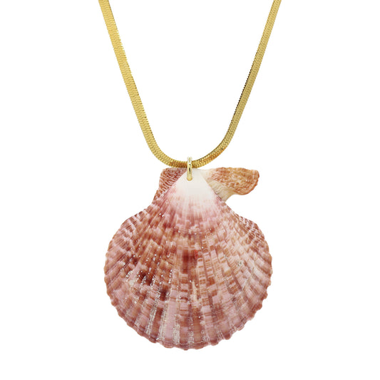 Shell Pendant Necklace - Size Colossal